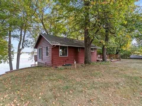 51188 Long Point Pl, Mcgregor, MN 55760