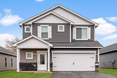 323 Redwood St N, Cambridge, MN 55008
