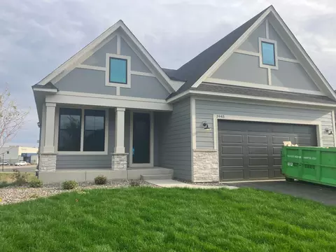 3945 Kokanee Ln, Lake Elmo, MN 55042