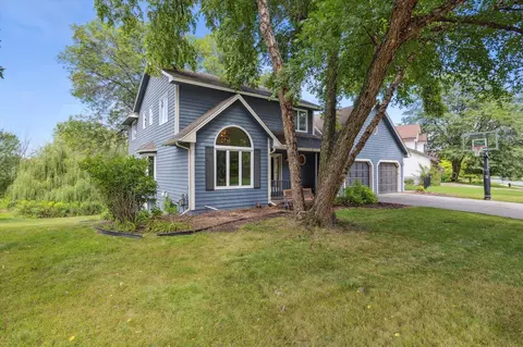 9524 Yukon Ave S, Minneapolis, MN 55438