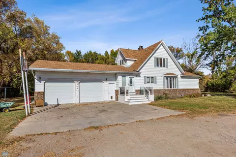 1460 165th Ave SE, Grandin, ND 58038