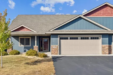 1428 Willow Ln, Prescott, WI 54021