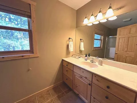 Bath - 22012 Excelsior Dr, Nevis, MN 56467 photo 2 of 4