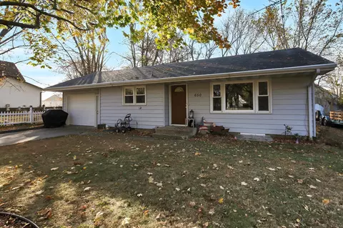 650 Hazel Ave E, Kimball, MN 55353