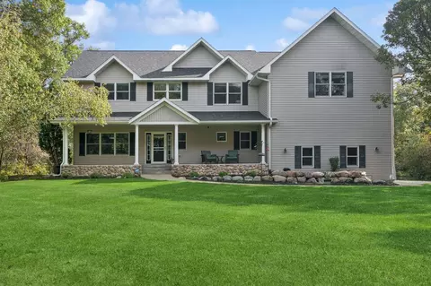 14743 30th St, Clear Lake, MN 55319