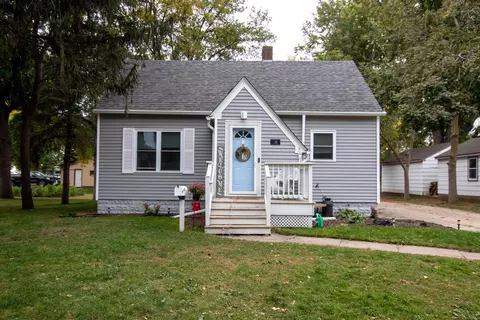 36 5th Ave NE, Hutchinson, MN 55350
