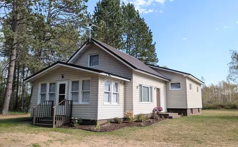 4000 Main St, Kettle River, MN 55757