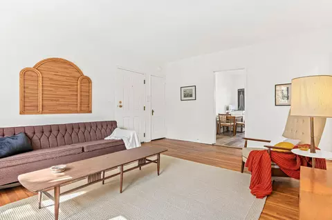3136 W Bde Maka Ska Blvd #202, Minneapolis, MN 55416