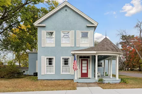 338 Orange St, Prescott, WI 54021