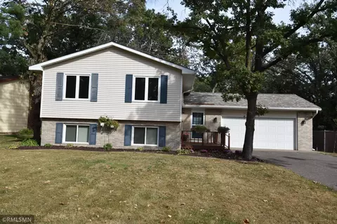 12041 Goldenrod St NW, Coon Rapids, MN 55448