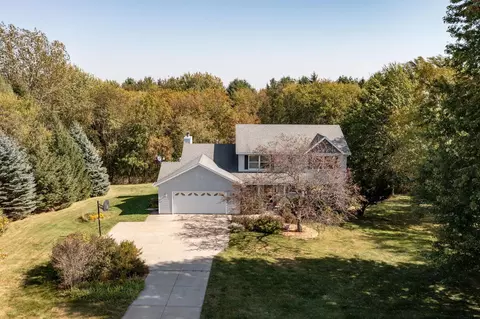 5277 Howard St NW, Rochester, MN 55901