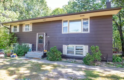 22645 Bataan St NE, Bethel, MN 55005