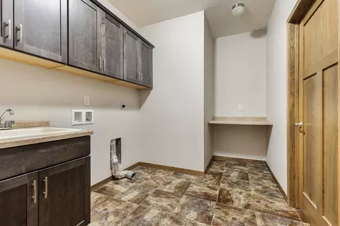 811 Windstar St #A, Marshall, MN 56258 photo 34