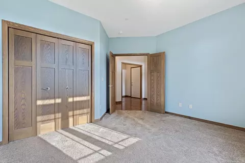 811 Windstar St #A, Marshall, MN 56258 photo 9