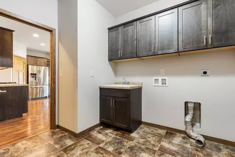 811 Windstar St #A, Marshall, MN 56258 photo 35