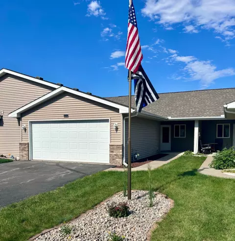 611 Danielson Ct, Maple Lake, MN 55358