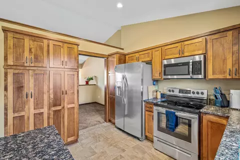 2741 Davis St S, Cambridge, MN 55008 photo 8