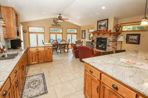 Kitchen - 11053 Norway Rd, Avon, MN 56310 photo 2 of 11