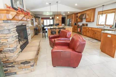 Kitchen - 11053 Norway Rd, Avon, MN 56310 photo 3 of 11