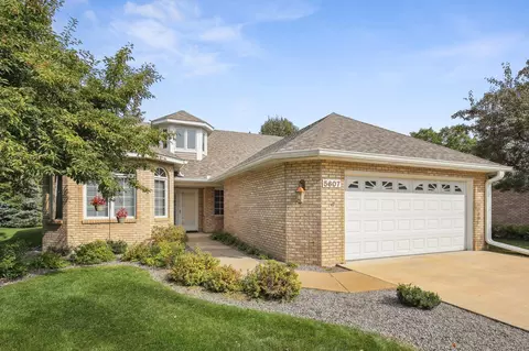 5607 Dunlap Ave N, Shoreview, MN 55126