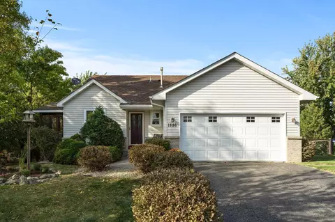 1886 Niagara St, Waconia, MN 55387