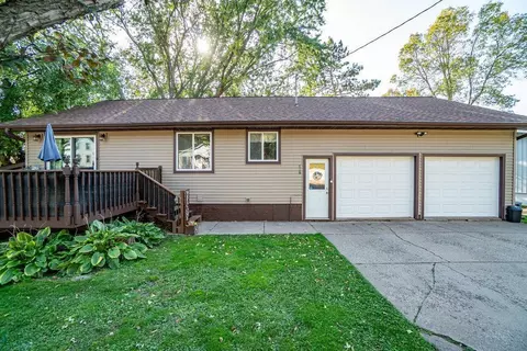 716 1st St, Glenwood City, WI 54013