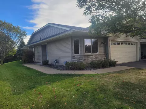 722 Highview Ct, Saint Croix Falls, WI 54024