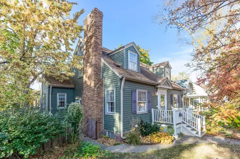 4041 Beard Ave N, Robbinsdale, MN 55422