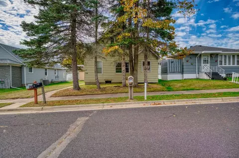 109 Indiana Ave W, Gilbert, MN 55741