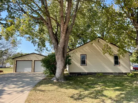 200 Ochre St W, Comfrey, MN 56019 photo 46