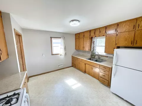 200 Ochre St W, Comfrey, MN 56019 photo 13
