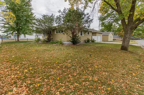 1103 13th Ave S, Saint Cloud, MN 56301 photo 2