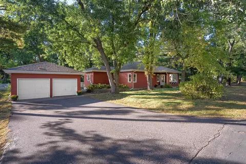 609 Galahad Rd N, Hudson, WI 54016