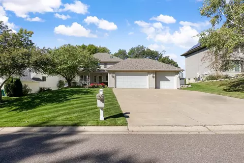 4605 Lanewood Ln N, Plymouth, MN 55446