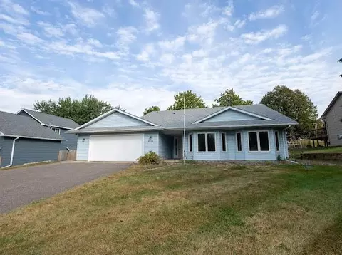 2633 Cristine Ct, White Bear Township, MN 55110