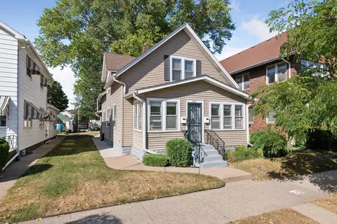646 Quincy St NE, Minneapolis, MN 55413