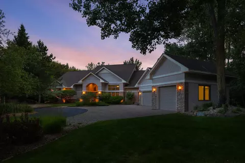 11622 Chamberlain Ct, Eden Prairie, MN 55344