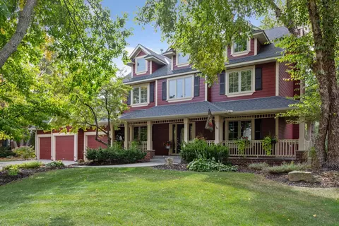 8379 Hidden Ponds Alcove, Woodbury, MN 55125