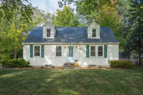 1987 County Road F E, White Bear Lake, MN 55110
