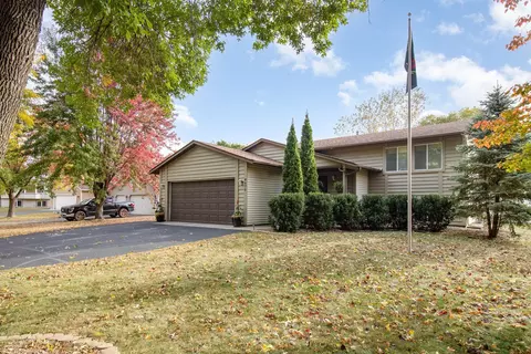 8075 Jergen Ave S, Cottage Grove, MN 55016