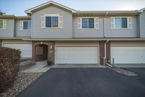 3316 Glynwater Trl NW, Prior Lake, MN 55372