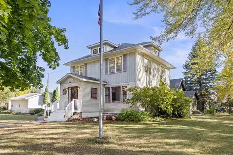 120 Cedar Ave W, Hector, MN 55342