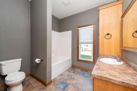 310 3rd Ave SE, Mapleton, MN 56065 photo 11