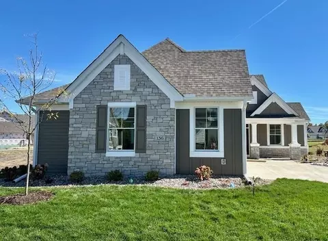 136 Spring Farm Rd, North Oaks, MN 55127