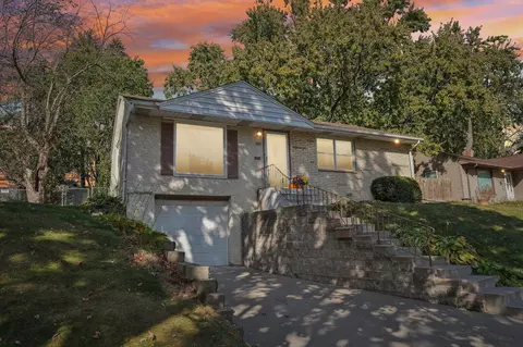 1191 Macarthur Ave, West Saint Paul, MN 55118