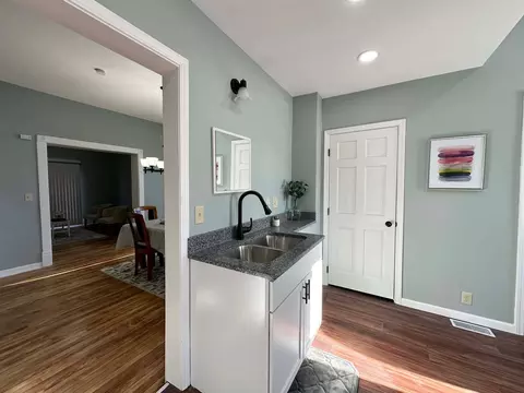 1005 E 19th St, Minneapolis, MN 55404 photo 12