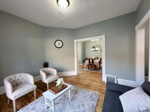 1005 E 19th St, Minneapolis, MN 55404 photo 4