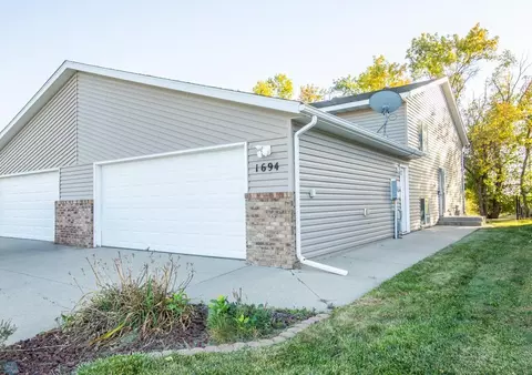 1694 10th St W, West Fargo, ND 58078