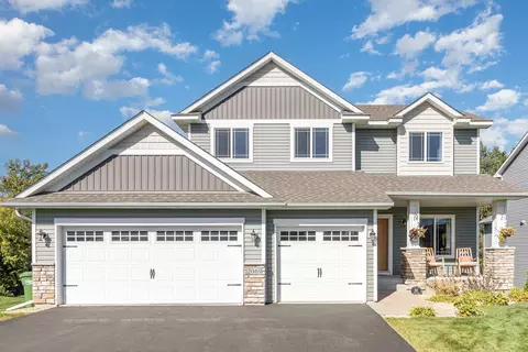 2069 Palm St, Lino Lakes, MN 55038