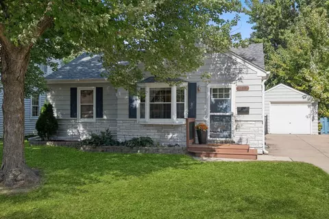 5112 Fairview Ave N, Crystal, MN 55429